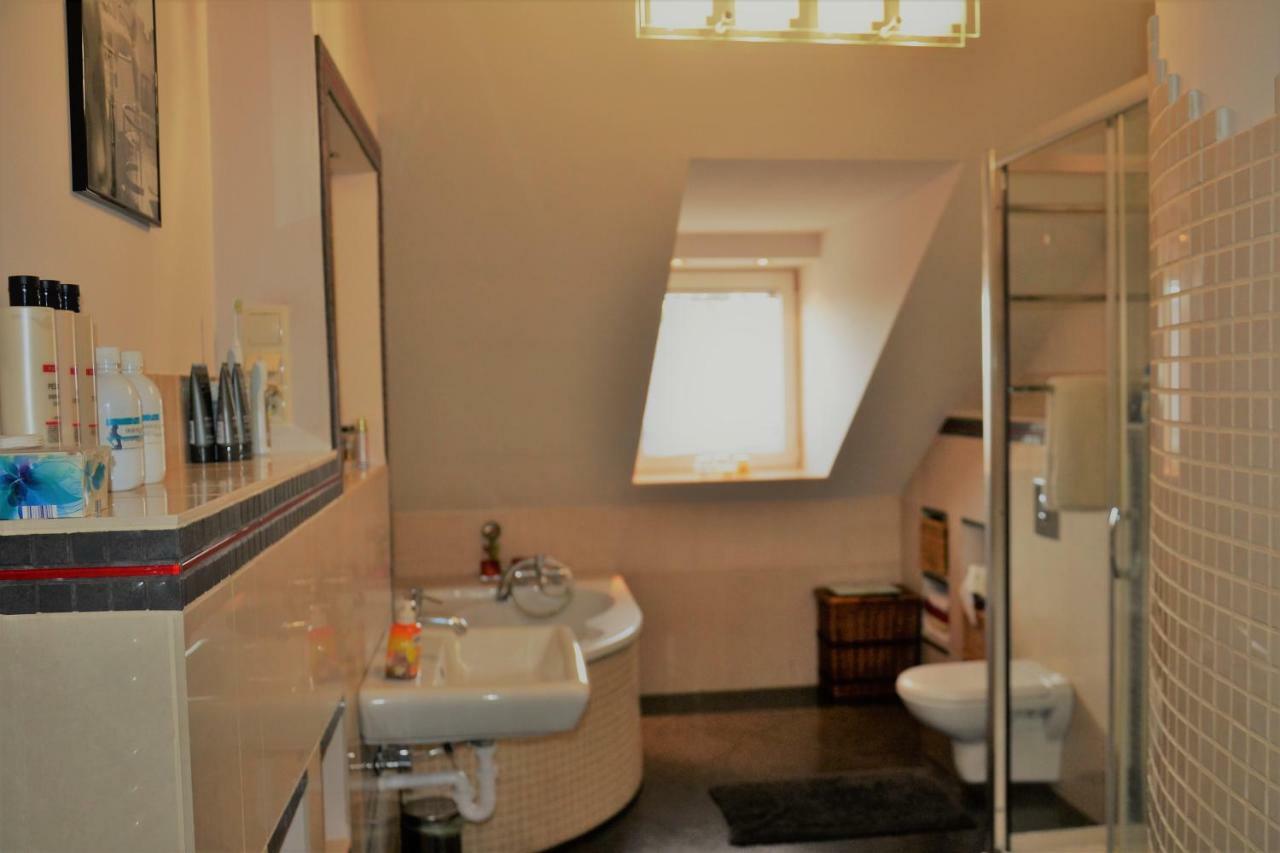 Tarnow Dom / Apartament W Centrum Екстериор снимка