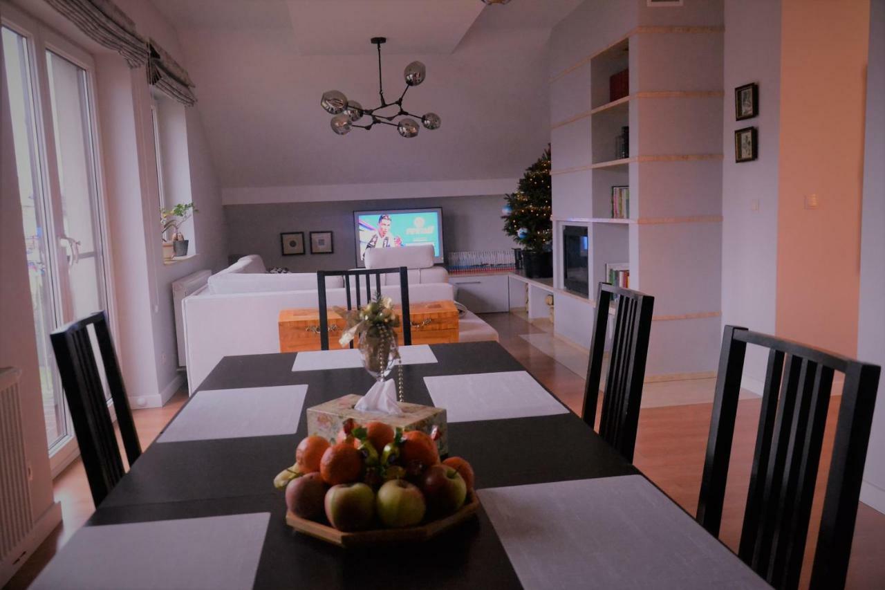Tarnow Dom / Apartament W Centrum Екстериор снимка