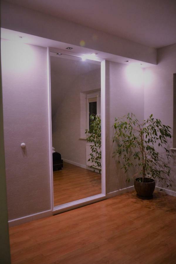 Tarnow Dom / Apartament W Centrum Екстериор снимка